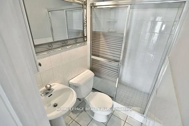 48 Birkbank Dr — Photo 17