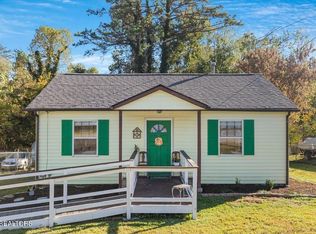 122 Love Dr, Harriman, TN 37748