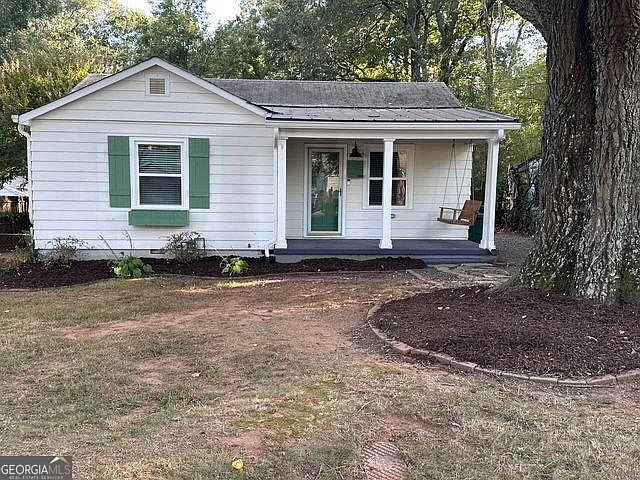 1st image of 1368 Marston St SE