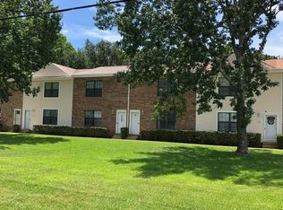 120 4th Ave, Shalimar, FL 32579