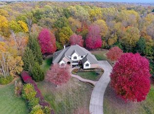 2623 Center Creek Cir, Sugarcreek Township, OH 45370