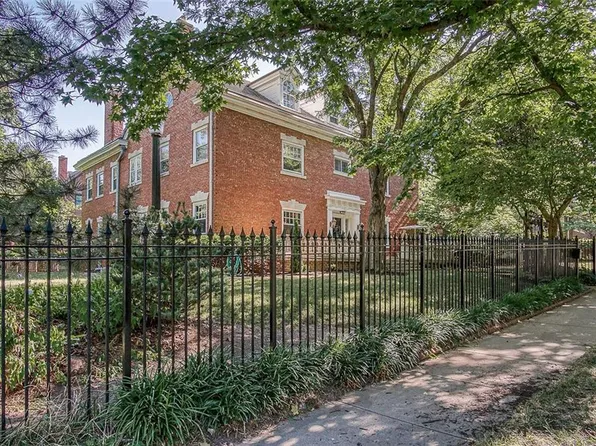 500 E 36th St, Kansas City, MO 64109