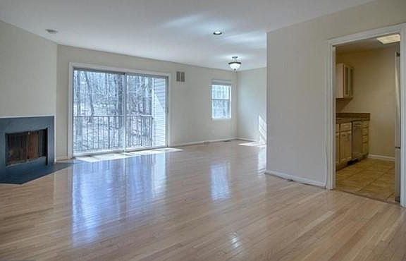 Living and dining area