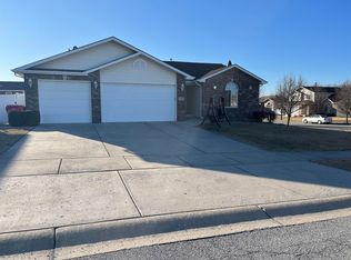 12732 Wheeler St, Cedar Lake, IN 46303