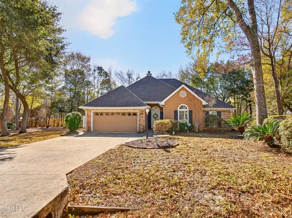 7941 Lanai St, Diamondhead, MS 39525