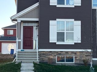 276 Dawson Dr, Chestermere, AB T1X2A2