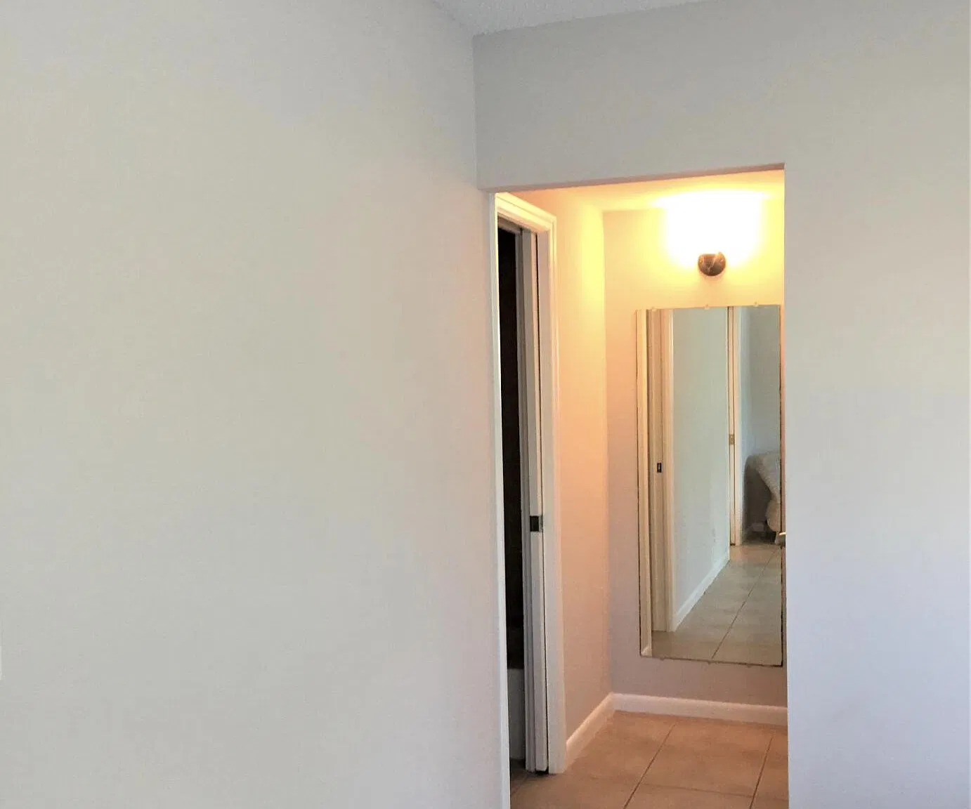 1 bed, 1.5 bath, 684 sqft, $1,400 — Photo 4