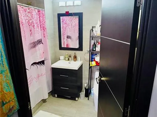 70-09 45th Avenue image 14 of 25