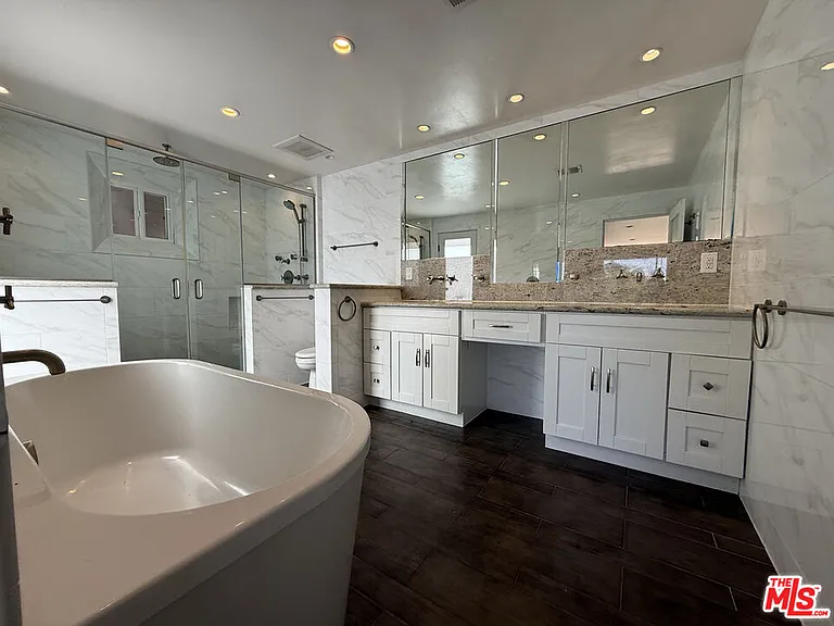 4613 Reforma Rd — Photo 35