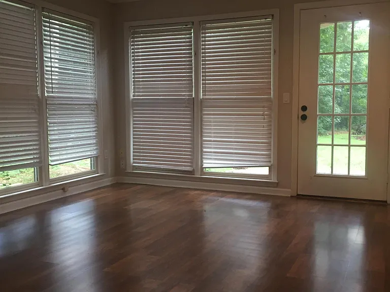 214 Oakleaf Dr — Photo 22