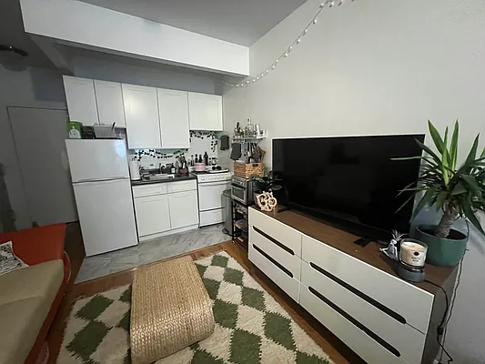 Rented by First Vulcan, Inc. | media 9