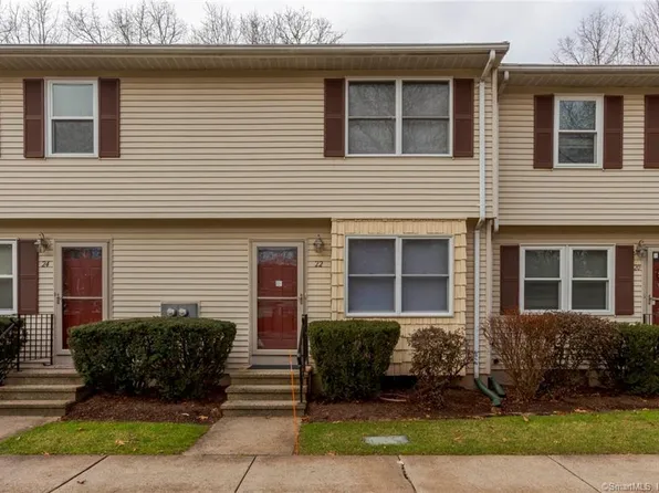 22 Windwood Dr #22, Windsor Locks, CT 06096