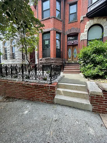 1706 Linden Ave #2 Photo 1