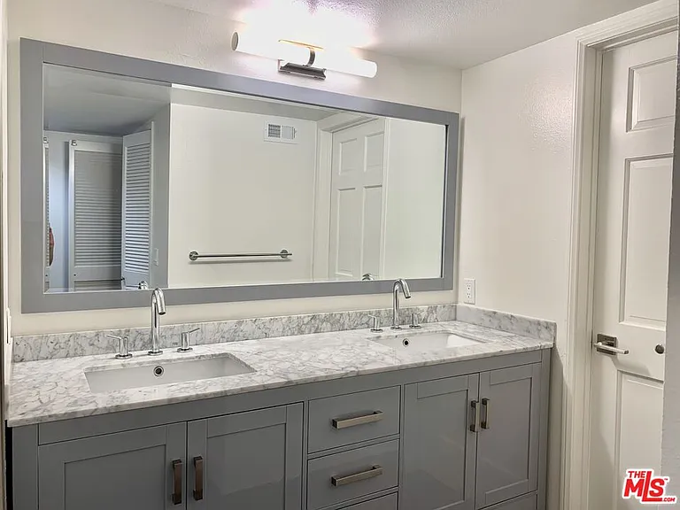 12412 Texas Ave #302 — Photo 13