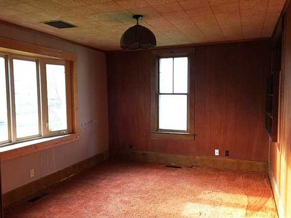 4th image of 308 N Tarr St