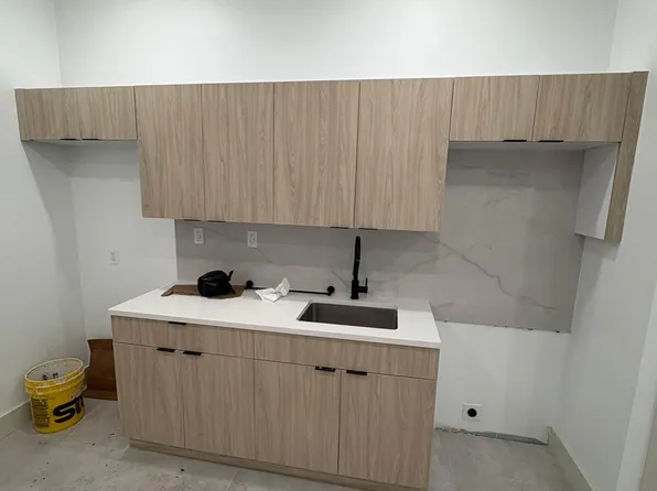 1815 Nostrand Ave #1B, Brooklyn, NY 11226