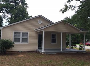 115 Laurel Ave E, Greenwood, SC 29649