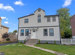 9319 Jackson St, Philadelphia, PA 19114