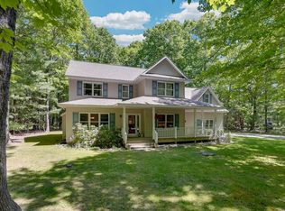 1424 Timber Ridge Dr, Manistee, MI 49660