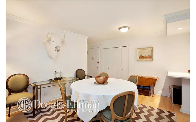 Sold by Douglas Elliman | media 20