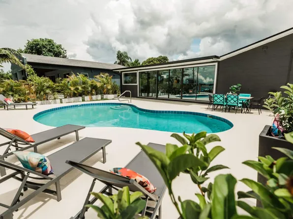 5275 Brosche Rd, Orlando, FL 32807