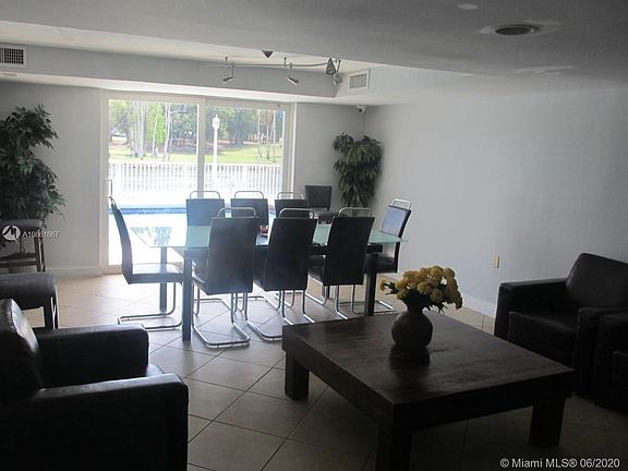 5th image of 1720 NW North River Dr APT 109