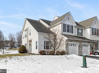 1 Adams Ln, Downingtown, PA 19335