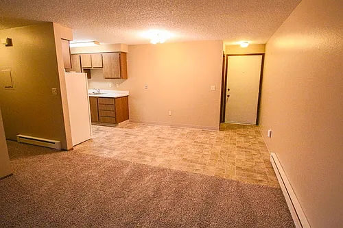 Quadrangle Apartments Photo 1