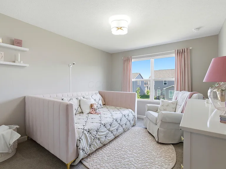 7333 Jergenson Way — Photo 30