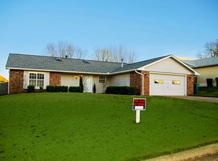 1811 S 21st St, Rogers, AR 72758