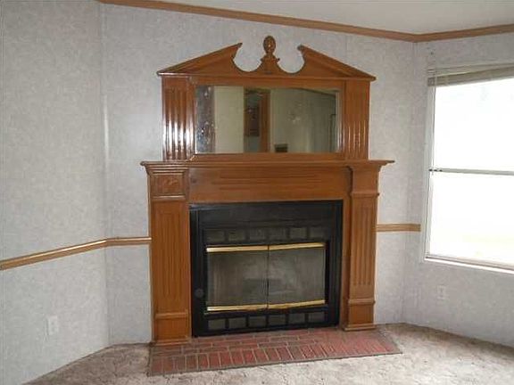 5th image of 204 Lealand Dr