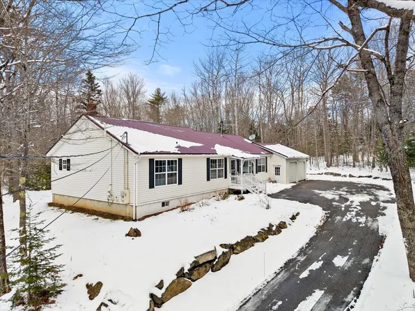 817 Millvale Road, Bucksport, ME 04416