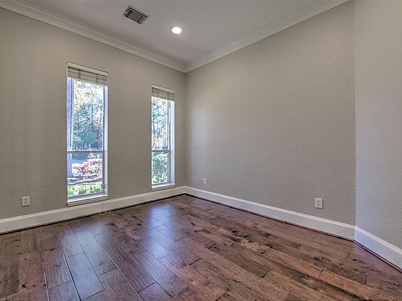 5th image of 6219 Hidden Lakes Dr