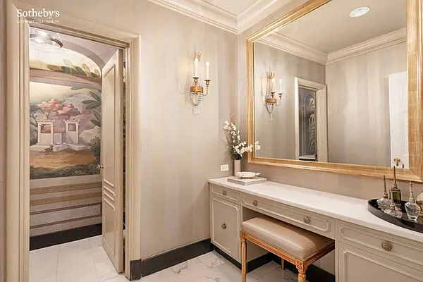 Sold by Sotheby's International Realty | media 5