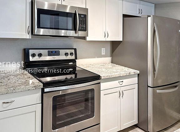 4th image of 1920 W Lindner Ave Unit 131