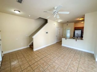 2972 SW 35th Pl APT 83, Gainesville, FL 32608