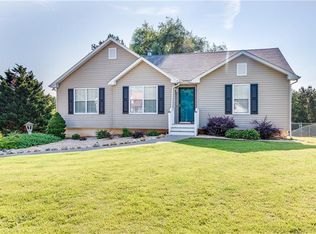 23 Westover Rdg, Adairsville, GA 30103