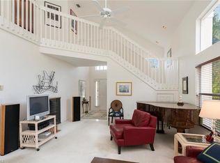 3216 Karst Ct, Naples, FL 34112