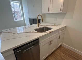 737 S 22nd St APT 1, Philadelphia, PA 19146
