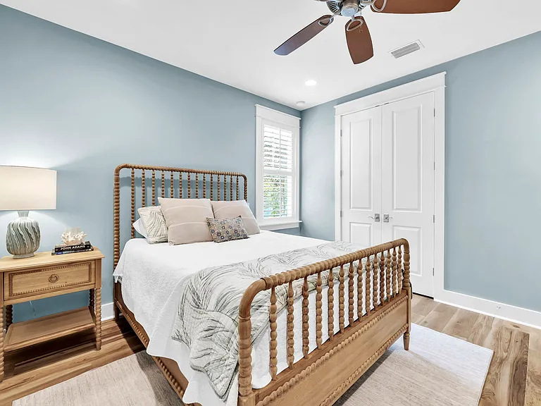 22 Somersault Ln — Photo 4