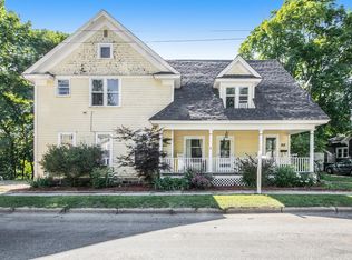 409 S Barry St, Greenville, MI 48838