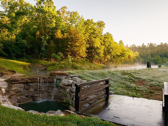 4th image of 7556 Caney Fork Rd