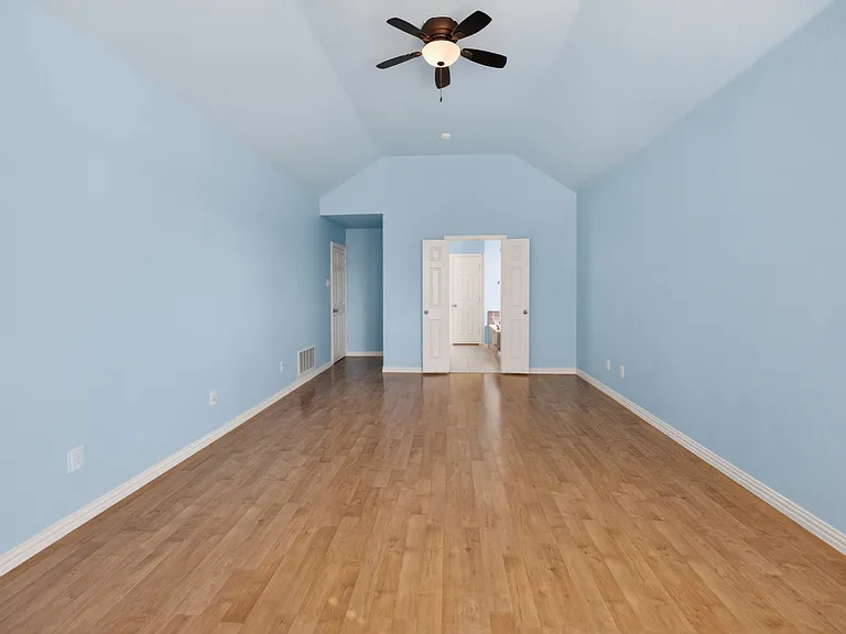 2616 Cove Dr — Photo 27