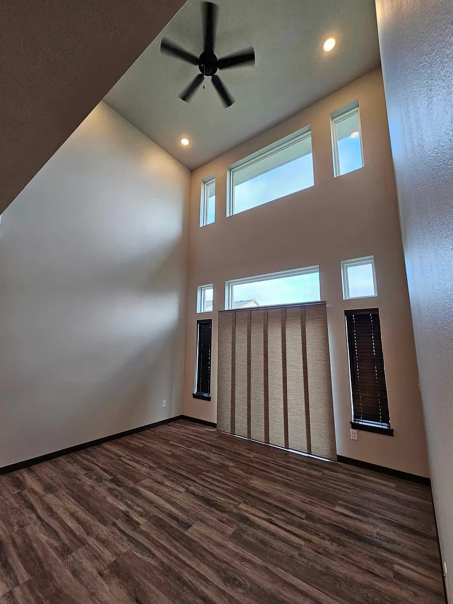 Building Photo - 2606 E Bison Trl #2606