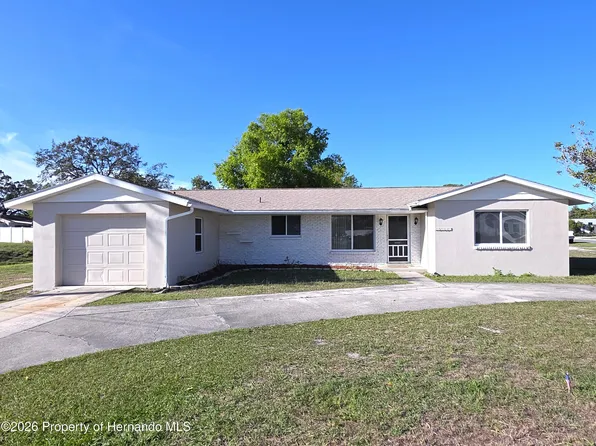 6568 Treehaven Dr, Spring Hill, FL 34606