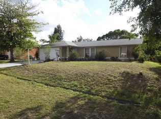 1922 SW Morelia Ln, Port Saint Lucie, FL 34953