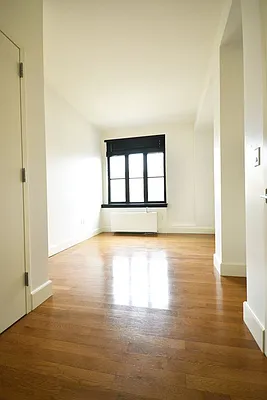 Rented by Bold New York | media 60