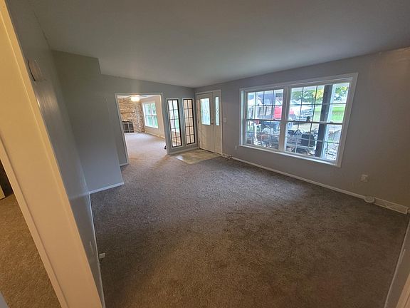 3rd image of 1500 E County Road 360 N