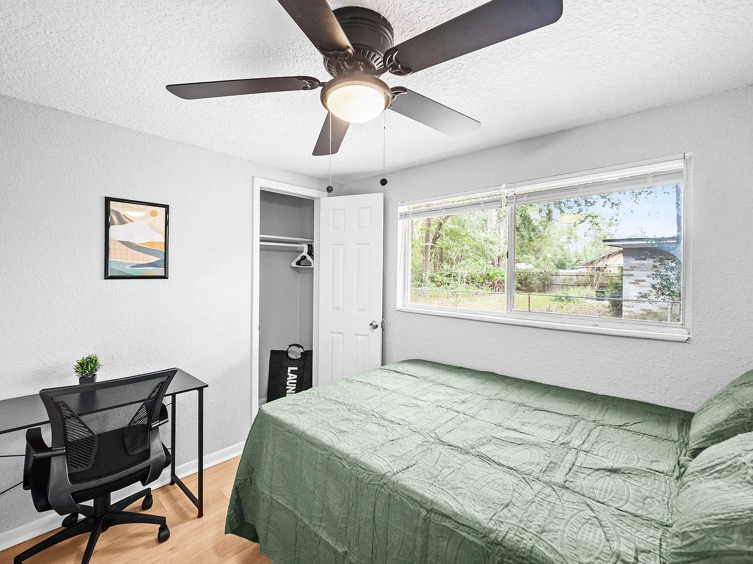 4 bed, 2.0 bath, 1617 sqft, $589 — Photo 3
