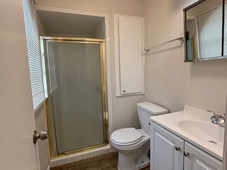 912 Vaughn Dr — Photo 12